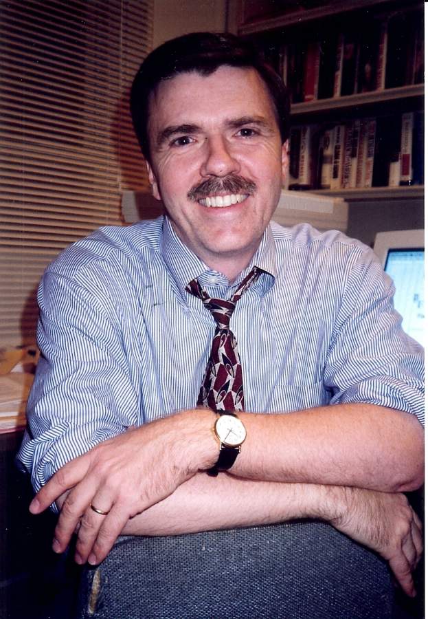 Robert Parry.jpg